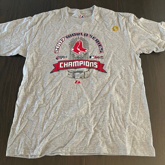NWT 2007 BOSTON RED SOX World Series Champions T-Shirt w/ Holo Tag Large - Picture 1 of 8
